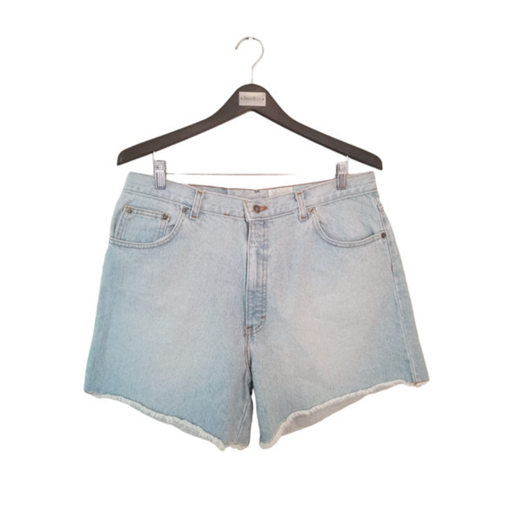 Moda Intl The London Jean‎ Women's Denim Cut Off Shorts Size 16, Inseam 4.5 in